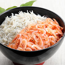 桜えび紅白丼